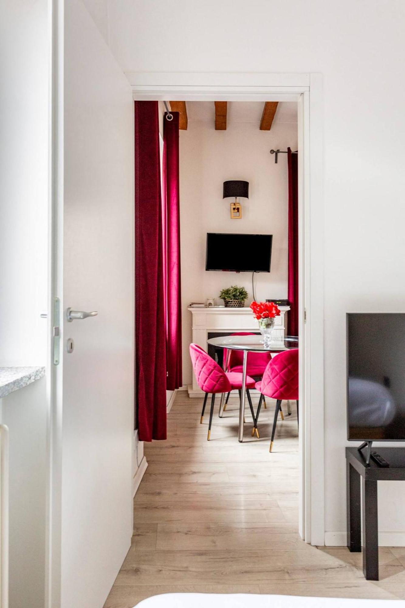 Moscova-garibaldi - Centro Citta, Ristoranti E Bar Appartement Milan