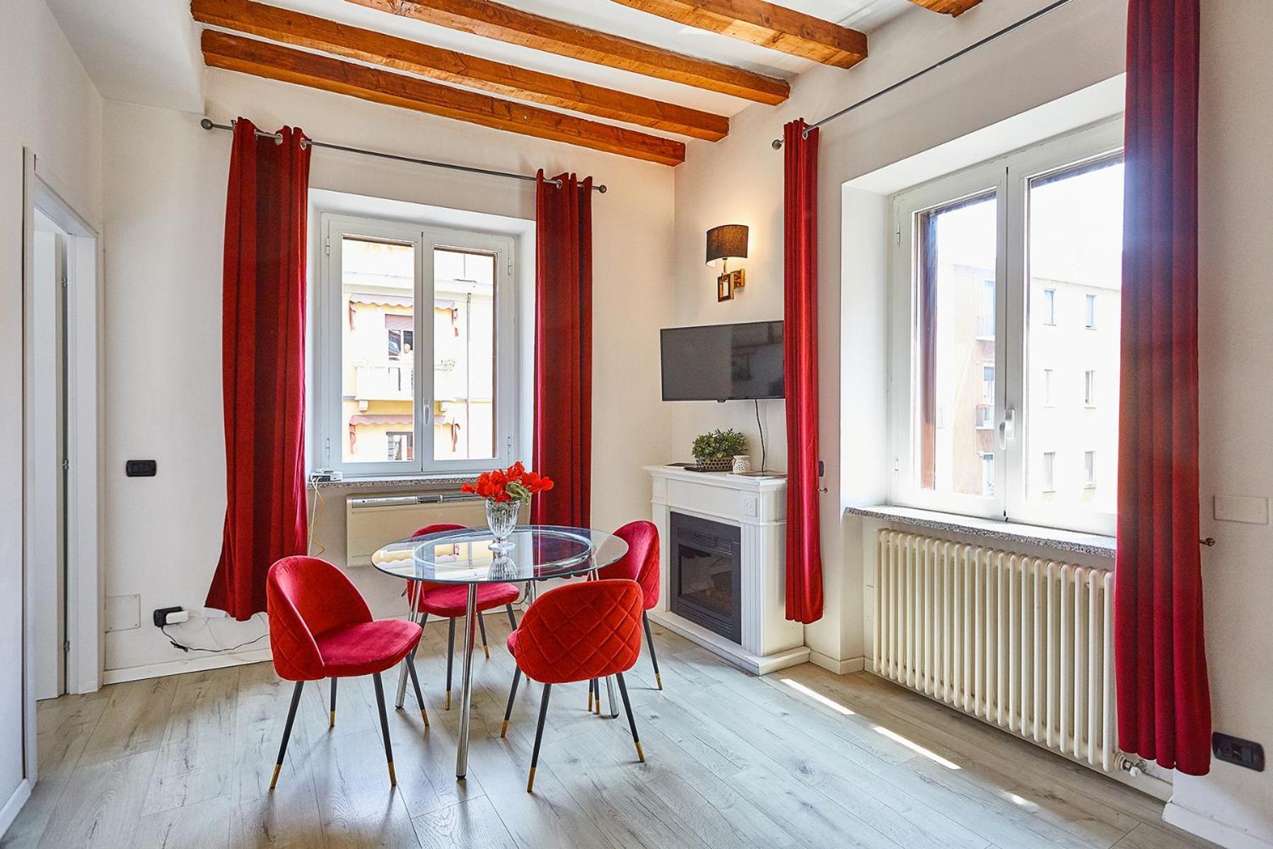 Moscova-garibaldi - Centro Citta, Ristoranti E Bar Apartment *